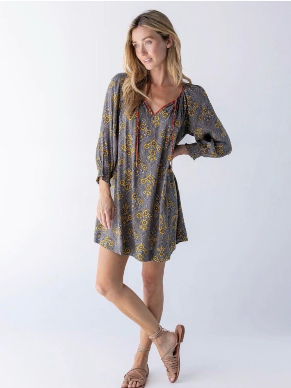 NWT NATURAL LIFE April Gray Floral Tunic with Mustard Medallions XS Oversized!